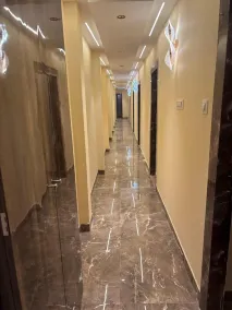 Hotel Crystal Castle - Hall