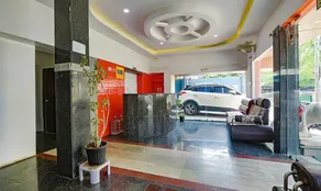 Via Lloyds Inn - Reception