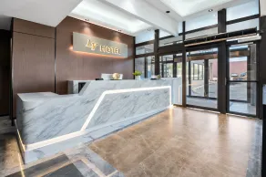 Ly New York Hotel - Réception