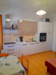 Fantastisches Haus in der Nähe zum Strand, Insel Rab - Speisen