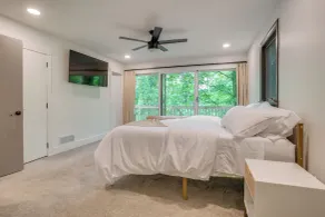 Spacious Riverfront Delaware Home w/ Views - Interiör