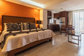 The Paramar Beachfront Boutique Hotel With Breakfast Included - Downtown Malecon - Habitación