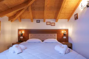 Hotel Bineri - Room