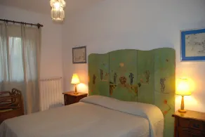 Kinderfreundliches charmantes Apartment mit Garten, Pool und Grill | Naturblick - Zimmer