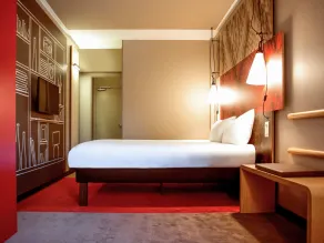ibis Hotel Brussels Centre Gare du Midi - Room