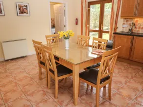 Kenmare Bay Cottage - Interior