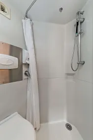 Hôtel Première Classe Rouen Sud Zénith Parc Expo de Saint-Etienne-du-Rouvray - Salle de bain