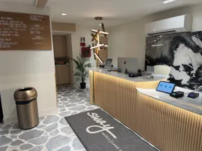 Sway Hotel Lake Havasu - Lobby