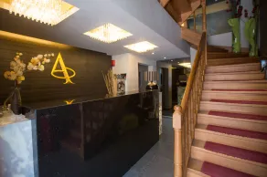 Aion Luxury Hotel - Réception