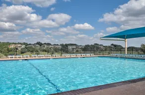 Waterfront Lake Travis Home w/ Pool Access! - Pool