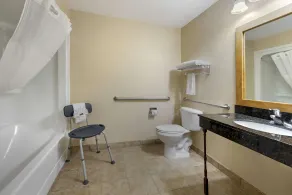 Best Western Plus Country Inn & Suites - Salle de bain