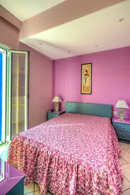 Sea Breeze Corner ,cozy Flat Neat the Beach - Rom