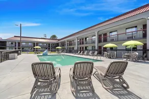 Red Roof Inn Wilmington NC - Pool