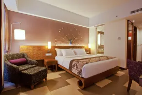 Sun Island Hotel & Spa Kuta - Room