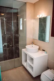 Amore Boutique Hotel - Bathroom