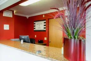 Spencer Inn & Suites - Rezeption