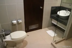 Days Hotel by Wyndham Iloilo - Salle de bain
