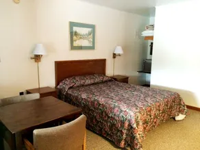 The Alpine Lodge - Room