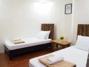 Thirdys Tourist Inn - Room