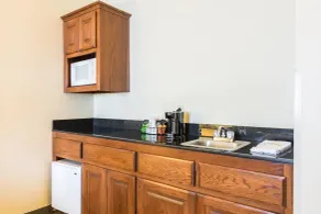 Quality Inn & Suites Alma I-40 - Rum