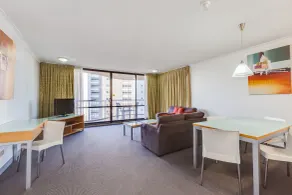 Hillcrest Apartment Hotel (formerly Central Hillcrest Apartments) - Room