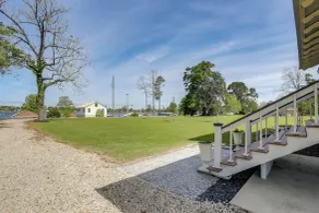 Serene Lake-view Oasis & River Retreat - Innvendig
