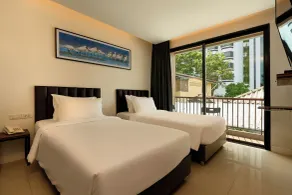 Red Door Samsen Hotel, Bangkok - Room