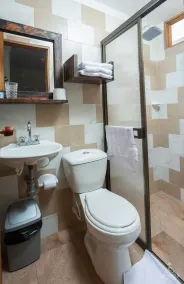 Hotel Madre Laura Jericó - Baño