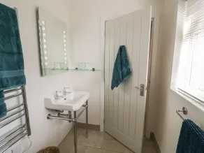 The Wash House - Bathroom
