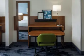 Fairfield Inn and Suites Atlanta Airport South/Sullivan Road - Chambre