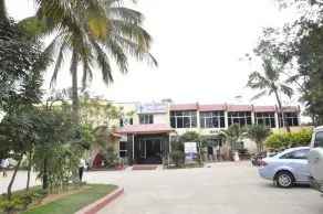 Hotel TamilNadu, Hosur - Front of property