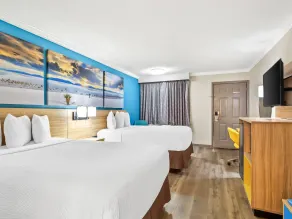 Days Inn by Wyndham Houston East - Chambre