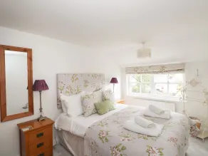 Bay Tree Cottage - Camera