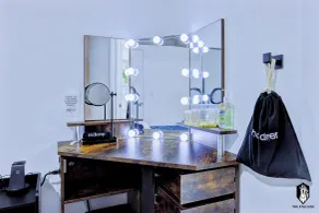 The Stallion - Room
