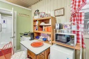 3 Mi to Dtwn: Wichita Falls Gem w/ Private Sauna! - Interiør