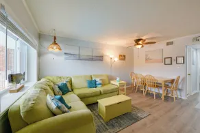 Bright Condo Half-Block to Cape May Beach! - Innvendig