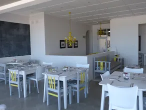 The Hampton Exclusive Guesthouse - Restaurante