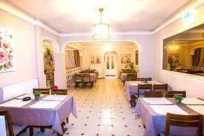 Sirena Beach - Restaurant