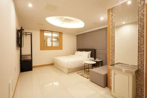 JM HOTEL - Room