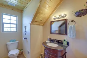 Large Sterling Cabin < 1 Mi to Palisade State Park - Interior