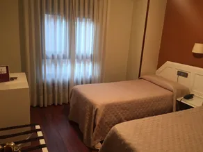 Hotel Ovetense - Zimmer