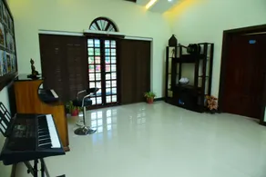 Serenity Cottage Luxury Homestay - Room