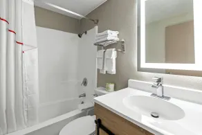 Red Roof Inn Ames - Salle de bain