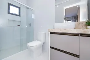 Apto 2 Suítes Próx. à Praia c/ Piscina - Casa de banho