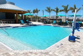 SpringHill Suites by Marriott Cape Canaveral Cocoa Beach - Piscine