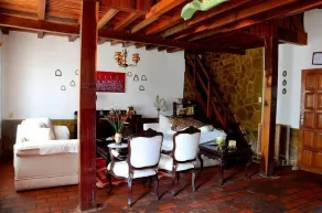 Posada Guasu - Sitzecke in der Lobby