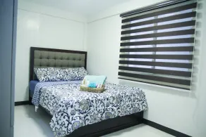 V and G Suites Limay - Room