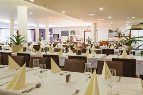Ramada Hotel & Suites Kranjska Gora - Restaurante