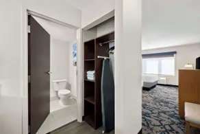 Country Inn & Suites by Radisson, LSU - Medical Corridor - Badezimmer