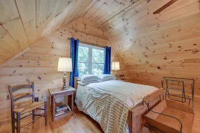 Warm & Cozy Cabin w/ Deck on Top of the Blue Ridge - Rom